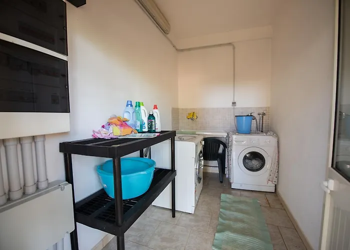 Apartment Urania *