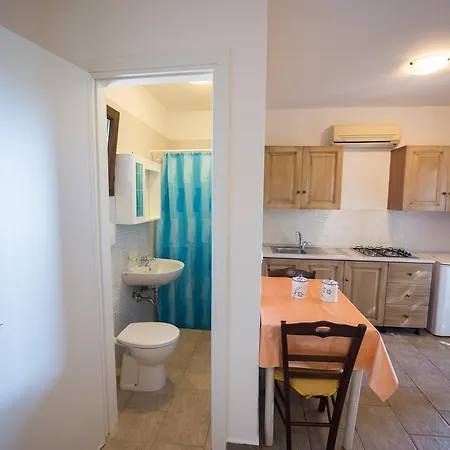 Urania Торре-Сан-Джованни-Удженто